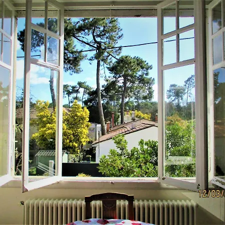 Holiday home Mer A 200M,,Ds Les Mimosas En Fleur ! Ronce-les-Bains